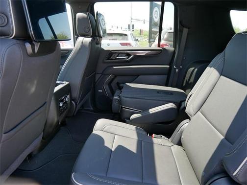 2025 GMC Yukon XL Elevation