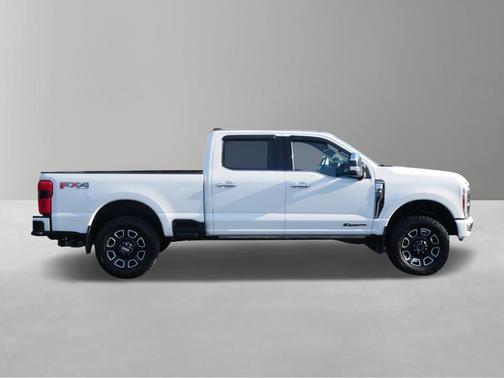 2024 Ford F-350 Platinum
