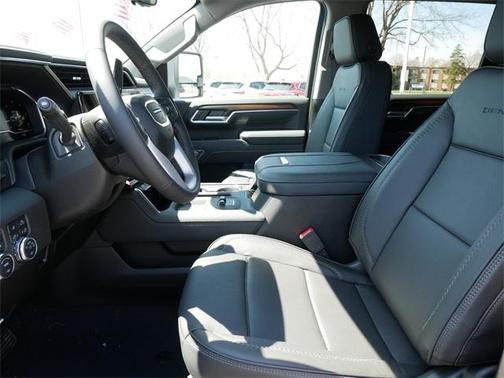 2025 GMC Sierra 2500 Denali