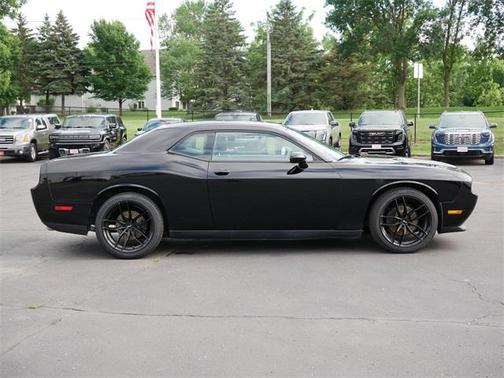 2013 Dodge Challenger SXT