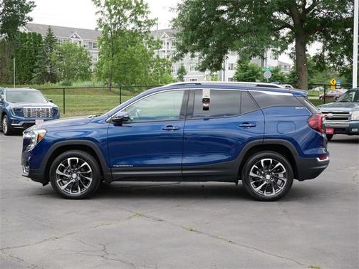 2022 GMC Terrain SLT