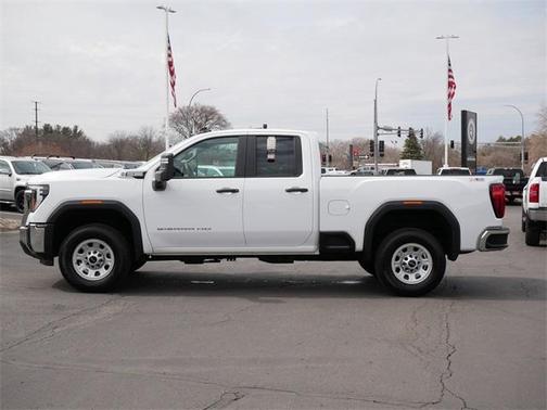 2024 GMC Sierra 2500 Pro