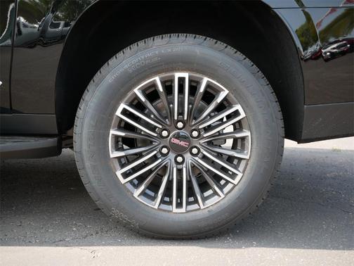 2025 GMC Yukon XL Elevation