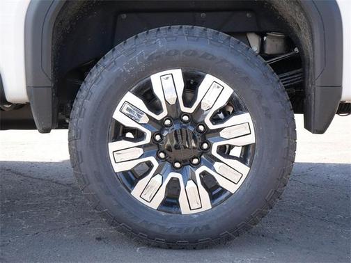 2025 GMC Sierra 3500 Denali