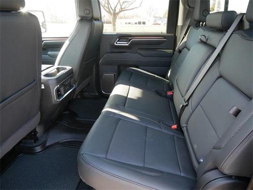 2025 GMC Sierra 3500 Denali