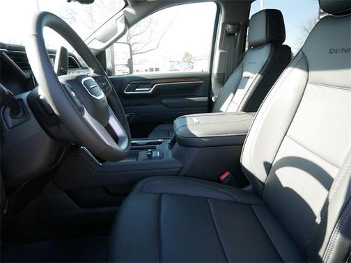 2025 GMC Sierra 3500 Denali