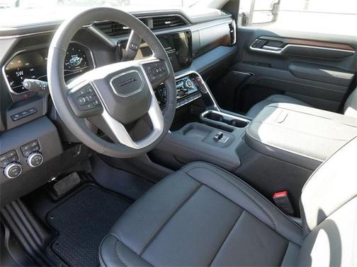 2025 GMC Sierra 3500 Denali