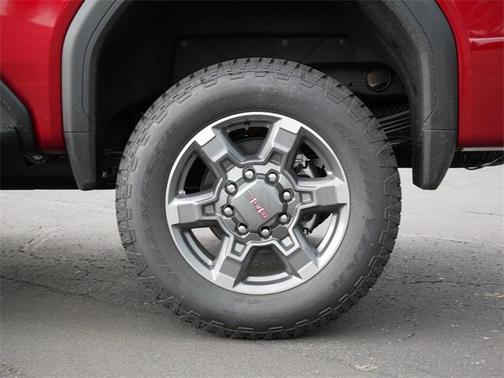 2025 GMC Sierra 2500 SLT