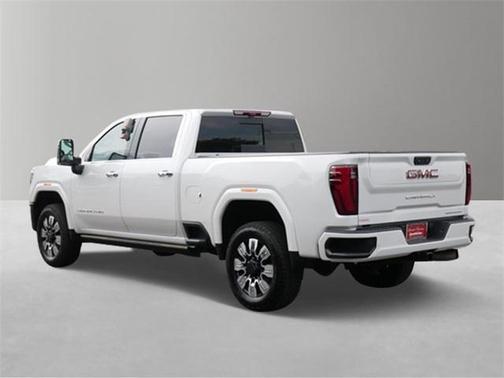 2024 GMC Sierra 2500 Denali
