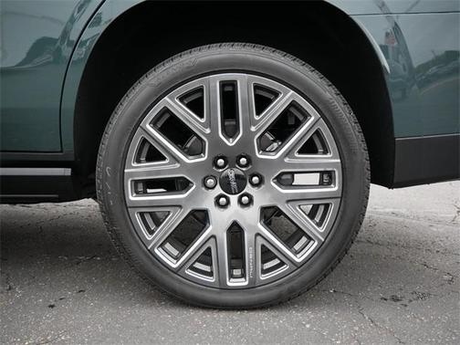 2025 GMC Yukon AT4
