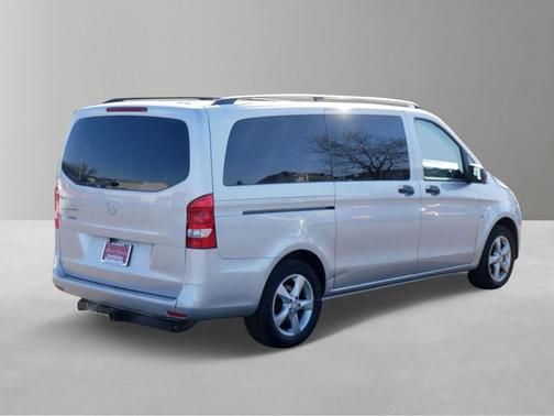 2016 Mercedes-Benz Metris Base