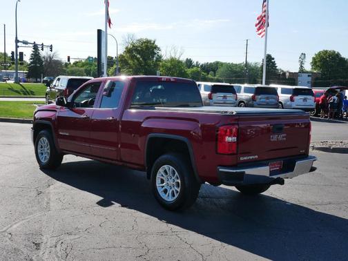 Red Quartz Tintcoat 2018 GMC Sierra 1500 SLE