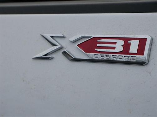 2025 GMC Sierra 3500 Pro
