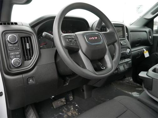 2025 GMC Sierra 3500 Pro