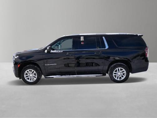 2023 Chevrolet Suburban LS