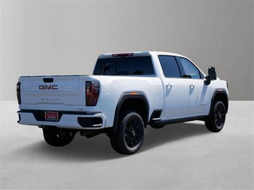 2025 GMC Sierra 2500 AT4