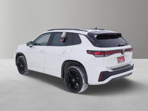 2025 Volkswagen Tiguan 2.0T SE R-Line Black