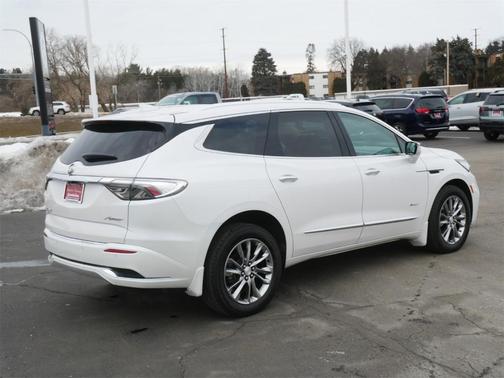2022 Buick Enclave Avenir