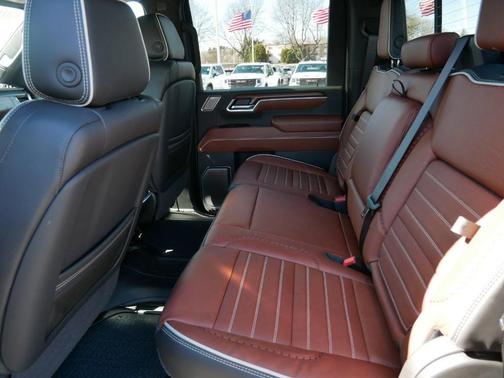 2026 GMC Sierra 3500 Denali Ultimate