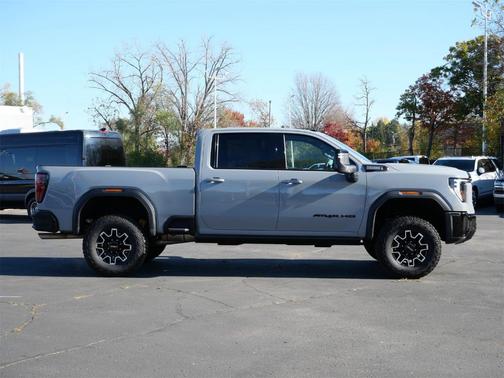 2025 GMC Sierra 2500 AT4X