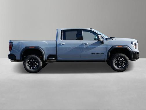 2025 GMC Sierra 2500 AT4X