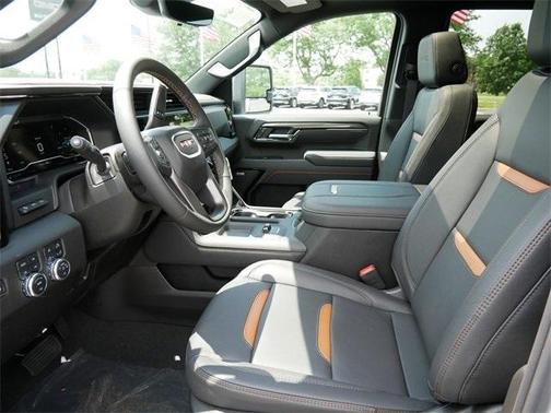 2025 GMC Sierra 2500 AT4