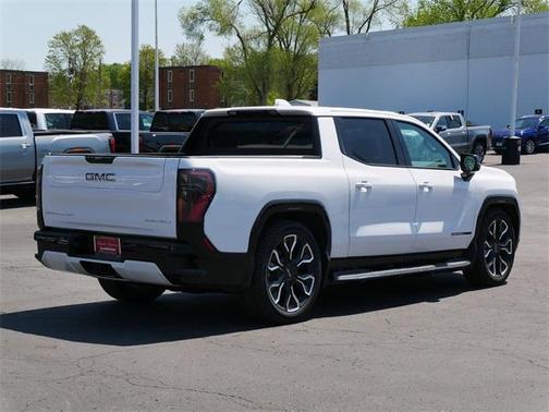 2025 GMC Sierra EV Denali