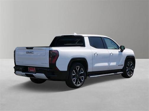 2025 GMC Sierra EV Denali