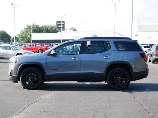 2022 GMC Acadia SLT