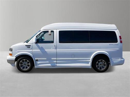 2019 GMC Savana 2500 Work Van
