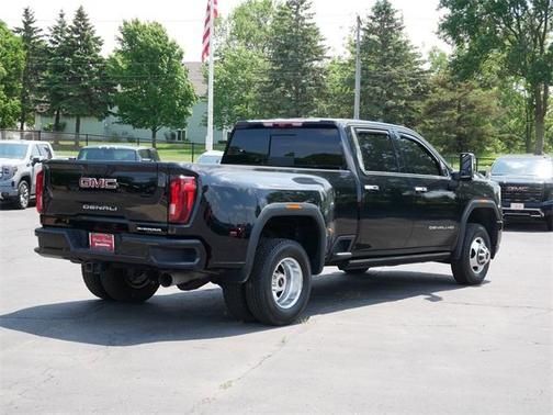 2023 GMC Sierra 3500 Denali