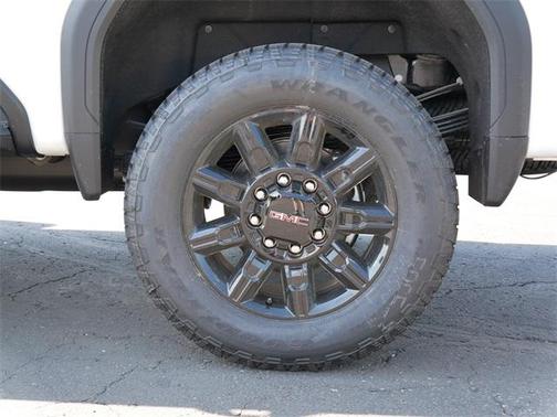 2025 GMC Sierra 3500 AT4