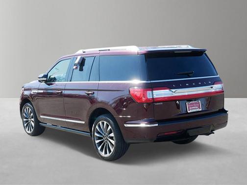 Burgundy 2021 Lincoln Navigator Reserve
