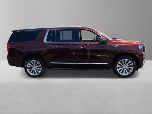 Redwood Metallic 2022 GMC Yukon XL Denali