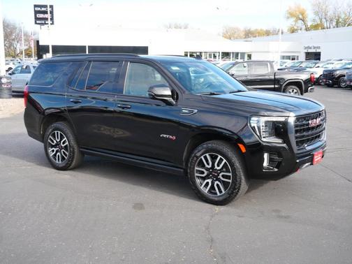 Onyx Black 2023 GMC Yukon AT4