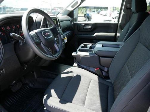 2025 GMC Sierra 3500 Pro