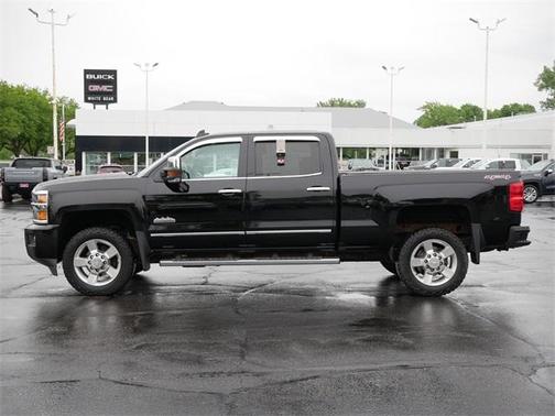 2016 Chevrolet Silverado 2500 High Country