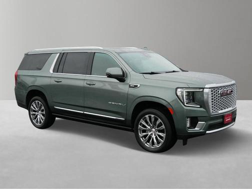 Pine Green 2023 GMC Yukon XL Denali