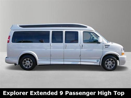 2022 GMC Savana 2500 Work Van