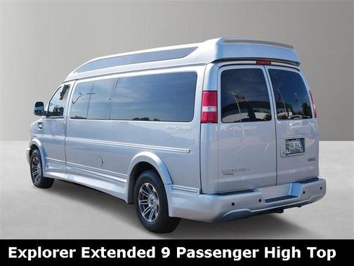 2022 GMC Savana 2500 Work Van
