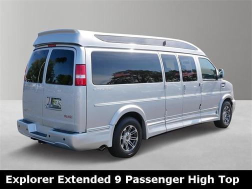 2022 GMC Savana 2500 Work Van