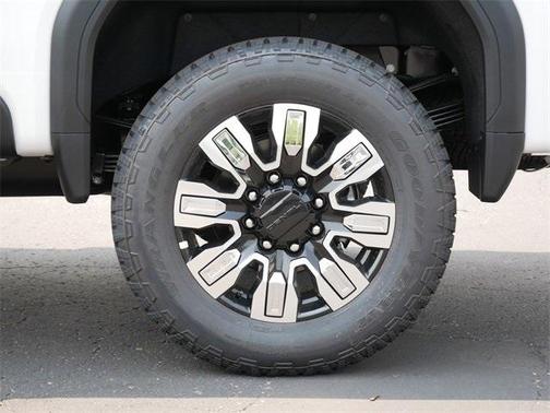 2025 GMC Sierra 3500 Denali