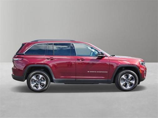 2022 Jeep Grand Cherokee 4xe Base