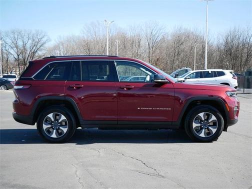 2022 Jeep Grand Cherokee 4xe Base
