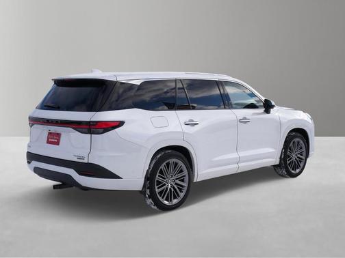 2024 Lexus TX 550h+ Luxury