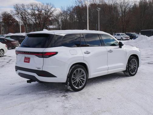 2024 Lexus TX 550h+ Luxury