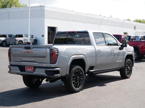 2025 GMC Sierra 2500 AT4