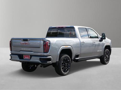 2025 GMC Sierra 2500 AT4