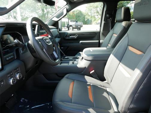 2025 GMC Sierra 2500 AT4