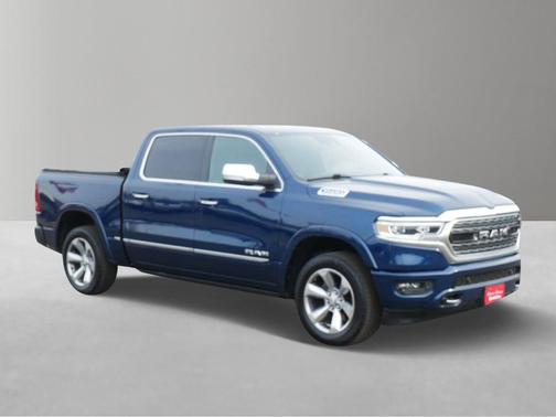 Patriot Blue Pearlcoat 2021 RAM 1500 Limited